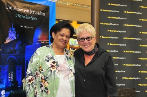 310729_2746205534643_1073794321_n